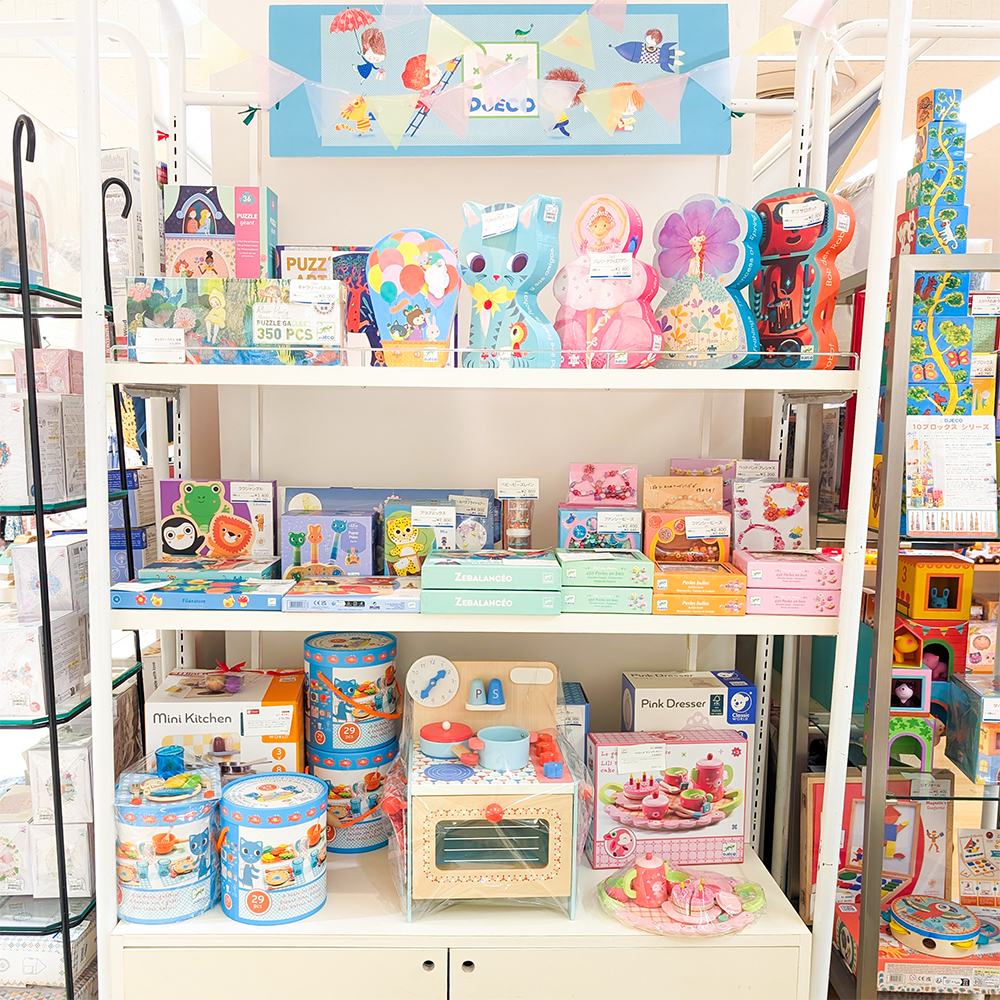 そごう大宮店の「インポートトイフェア」の様子です。クラシックワールドやボンテンピの玩具も多数お取り扱いいただいています。